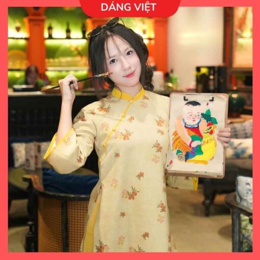 áo dài cách tân lỡ tay thêu hoa
