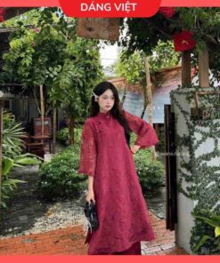 Áo dài cách tân 4 tà chất vải hoa thêu