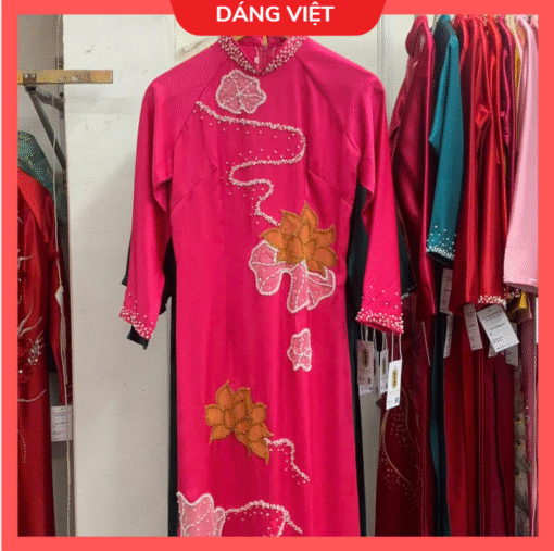 áo dài thêu tay